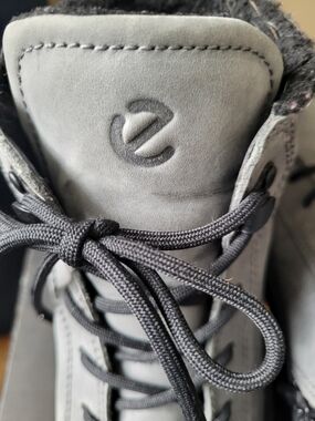 Ecco Men's Gray Suede Lace-Up Outdoor Boots